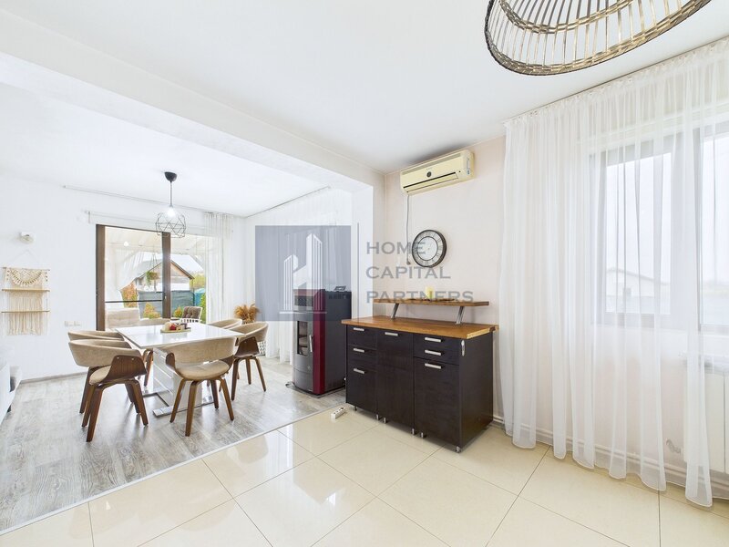 Peris, casa de vanzare, 4 camere, teren 770 mp, piscina, garaj